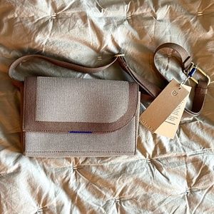 Rothy's Belt Bag in Light Portobello